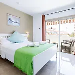Floritas 23 Terrace And Swimming Pool 플라야데라스아메리카스
